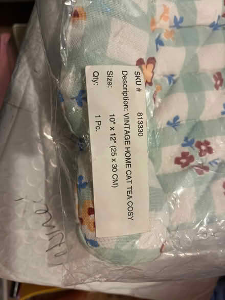 Photo of free Cat tea cosy brand new - Brighton (Brighton BN2) #2