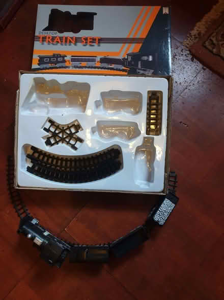 Photo of free Desktop Train and Tracks (Breadsall DE21) #3