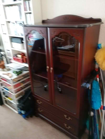 Photo of free 3 shelf bookcase with glass doors (Haxby YO32) #2