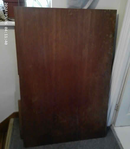 Photo of free Dining table (CT2) #1