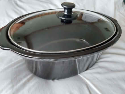 Photo of free Black ceramic pot with glass lid (Springfield B11) #1