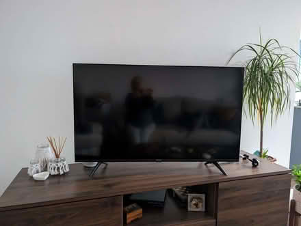 Photo of free 43 inch tv (Ardleigh Green RM11) #1
