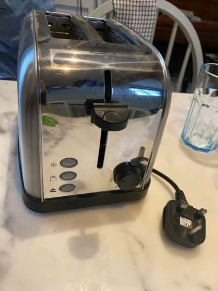 Photo of free Russell Hobbs toaster (SW2 - Brixton) #2