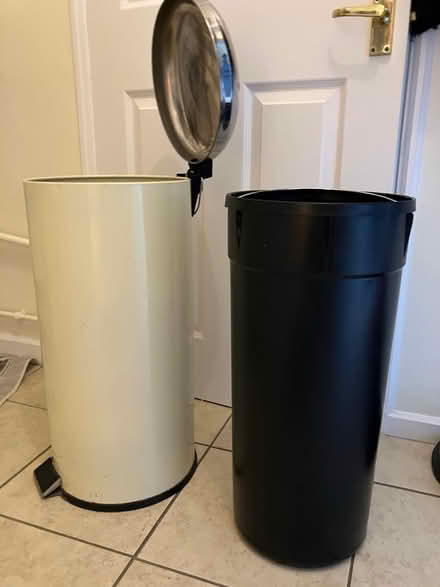 Photo of free Cream freestanding Bin (Bosham, PO18) #3