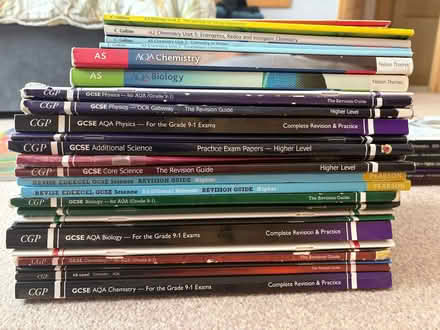 Photo of free GCSE Revision books (Grimston PE32) #1