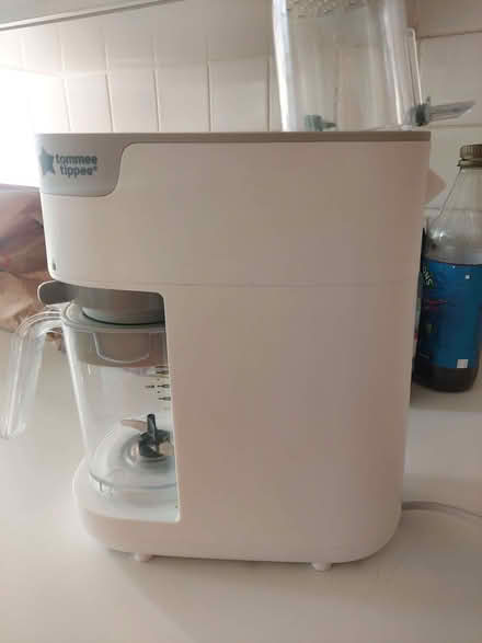 Photo of free Tommee tippee baby food maker (Weybridge KT13) #4