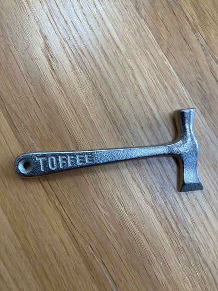 Photo of free Toffee hammer (Noctorum CH43) #1