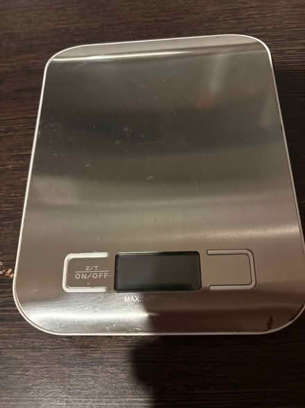 Photo of free Kitchen scales (Wardley, Gateshead, NE10) #1