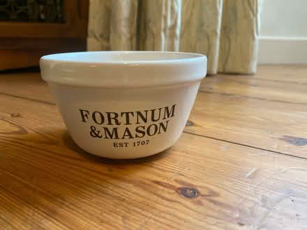 Photo of free Fortnum and Mason bowel + plate (SW2 - Brixton) #1