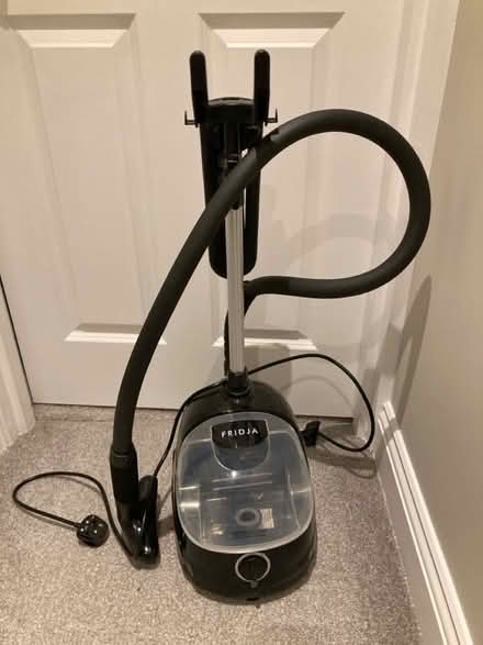 Photo of free Fridja clothes steamer (SW19) #1