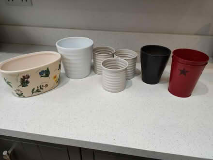 Photo of free Collection of pots (Fleetville AL1) #1