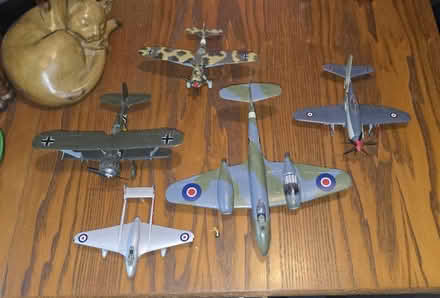 Photo of free 5 x Model Aeroplanes (Collier Row, Romford RM5) #1
