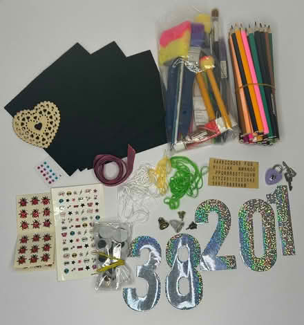 Photo of free Arts n crafts stuff (Purley CR2) #1