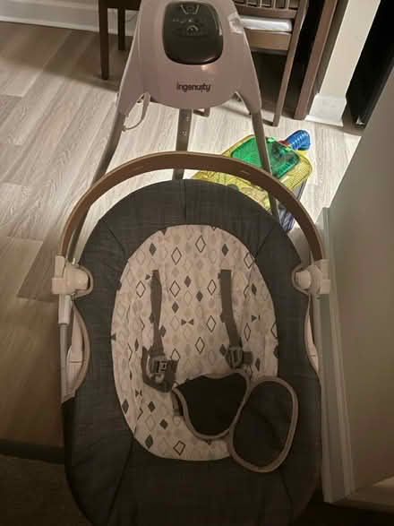 Photo of free Not working swing (20906) #2