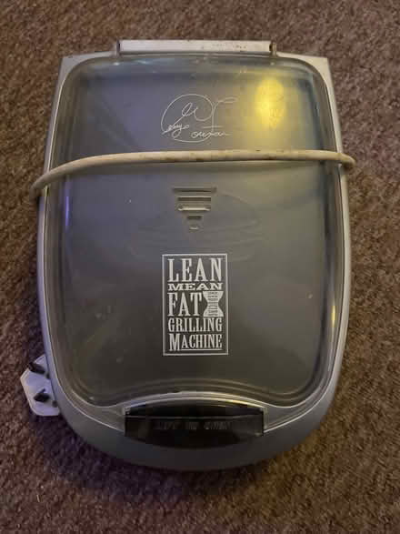 Photo of free George Foreman grilling machine (Harold Hill RM3) #1