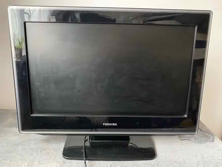 Photo of free Toshiba tv (BH21 3) #1