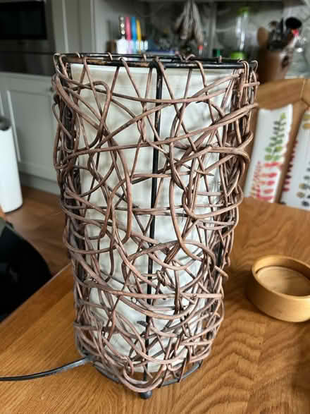 Photo of free Desk lamp with wicker effect (Oxford OX4) #1