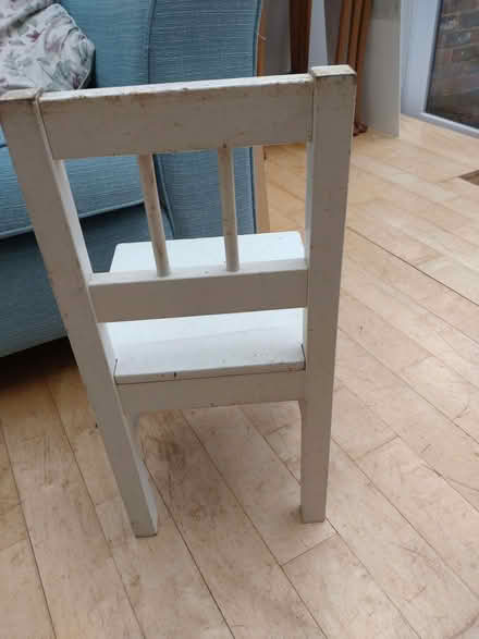 Photo of free Small chair for child (Lamborough Hill OX1) #3
