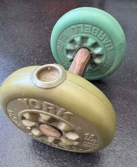 Photo of free Hand weights (2 x 1.1kg/2.5lbs disks on a short bar) (Becontree RM8) #2