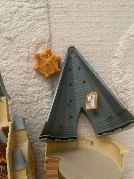 Photo of free Harry Potter toy castle (Near Thornhill square N1) #4