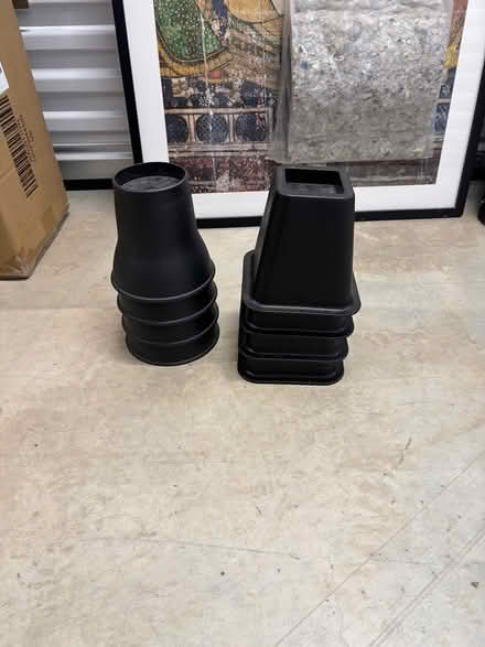 Photo of free Bed risers (Central District) #1