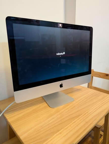 Photo of free iMac with Xubuntu Installed (146th & Amsterdam Ave) #3
