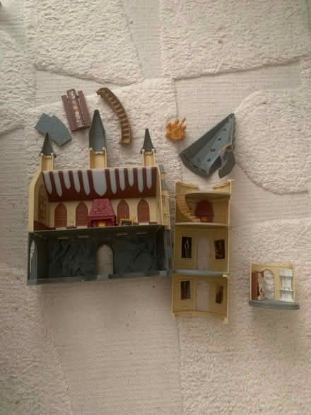 Photo of free Harry Potter toy castle (Near Thornhill square N1) #1