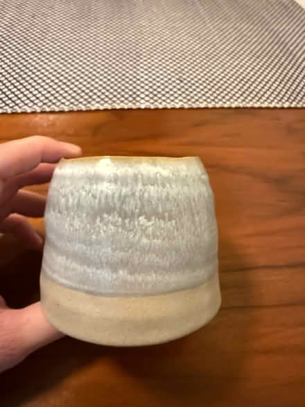 Photo of free Small pottery plant pot (Adams Point) #1