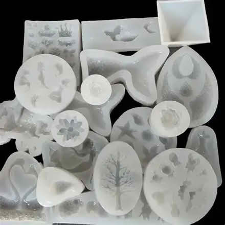 Photo of Silicone moulds (Ringlestone ME14) #1