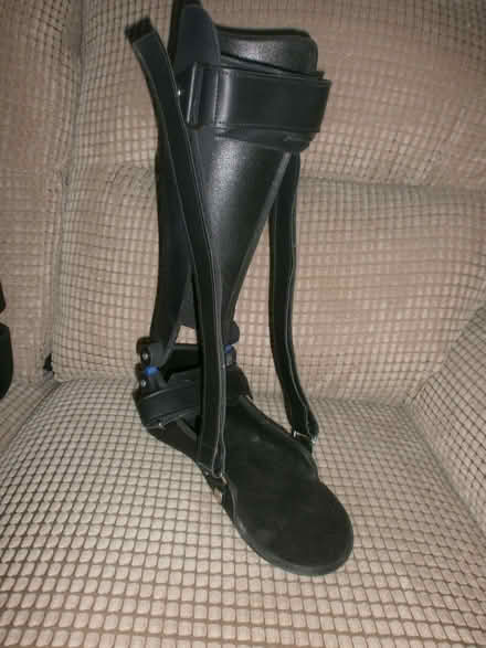Photo of free Adjustable Foot/Ankle & Calf Rehabilitation Splints (Bryn WN4) #3