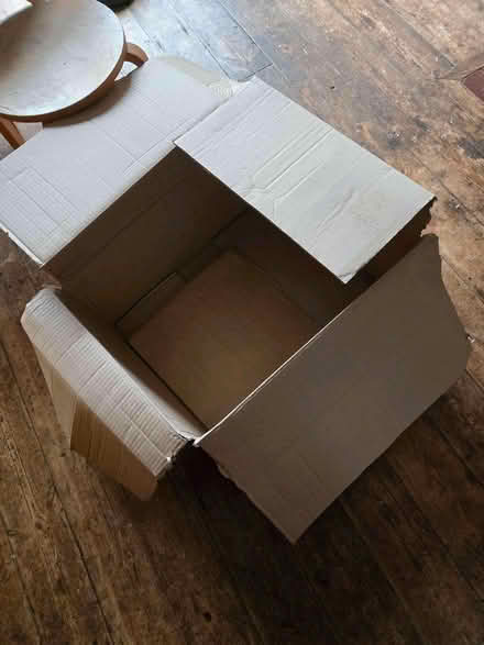 Photo of free Largish cardboard box (Aldrington BN3) #1