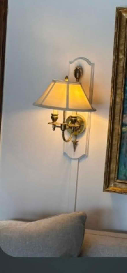 Photo of free 2 sconces (Downtown Oak Park) #2