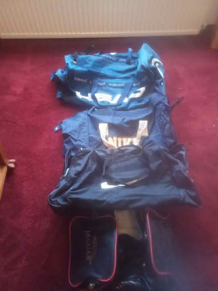 Photo of free Luggage, holdalls (Tarbrax EH55) #1