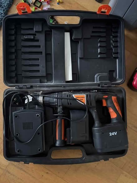 Photo of free Cordless drill needs new battery (Dvb KT6) #1