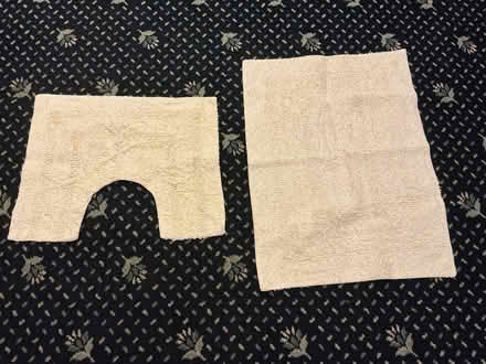 Photo of free Set of bathroom mats (Walkley S6) #1