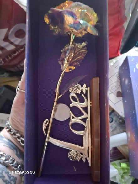 Photo of free Gold love rose (Westgate LA4) #2