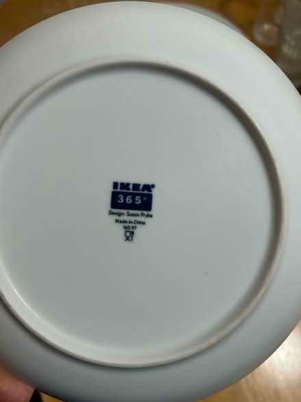 Photo of free Plates and cups (Los Gatos Blvd x Lark) #3