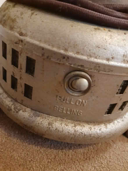 Photo of free Vintage electric heater (Bebington CH63) #2