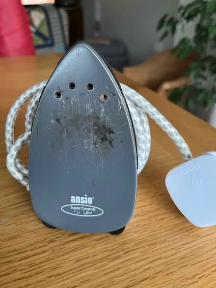 Photo of free Small travel iron with travel bag (Wollaton NG8) #2