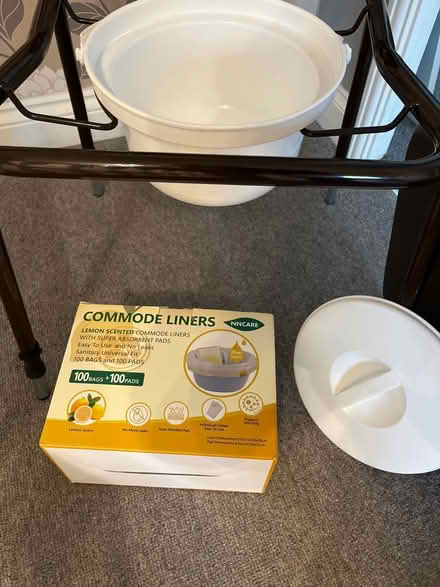 Photo of free Commode (Walmley, Sutton Coldfield. B76) #4