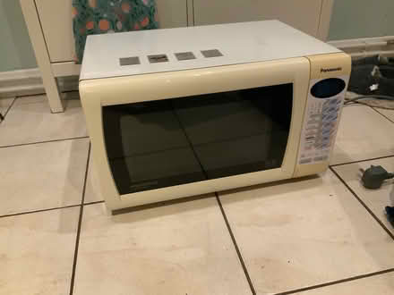 Photo of free Microwave (broken) (Widcombe) #2