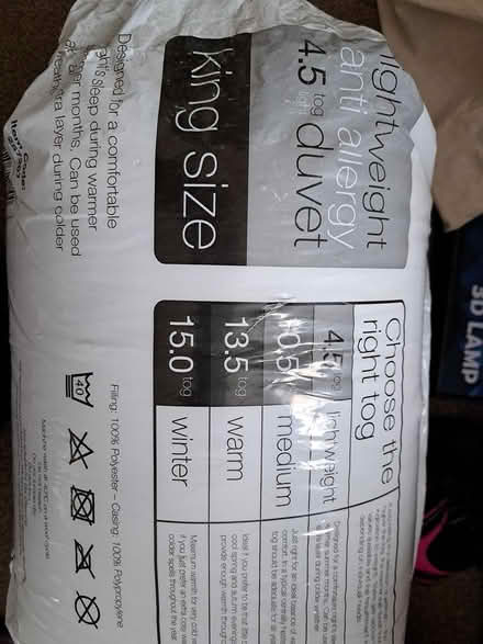 Photo of free 4.5 tog duvet king size (Letchworth the Grange) #1