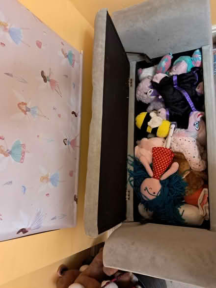 Photo of free Window seat with storage (Nuneaton CV10) #2