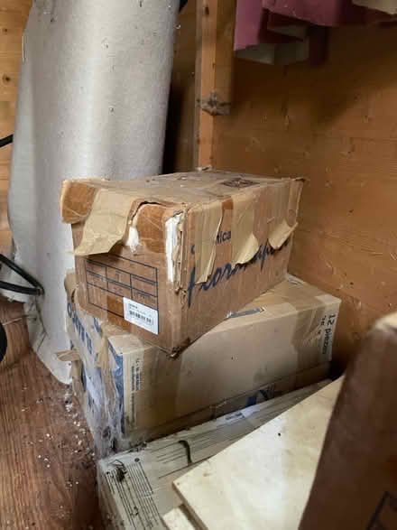 Photo of free Wall/Floor tiles (Brixton SW9) #2