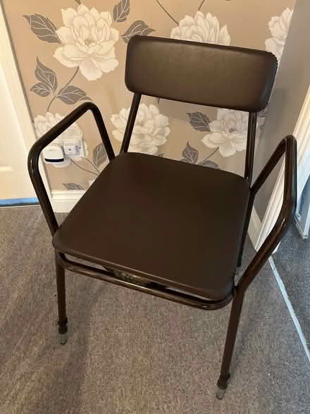 Photo of free Commode (Walmley, Sutton Coldfield. B76) #1