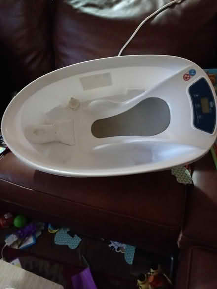 Photo of free baby's bath (Adderley) #1