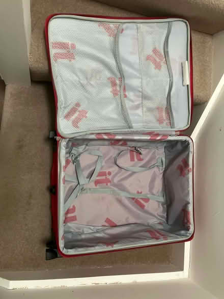 Photo of free Cabin luggage bag it luggage (Twickenham Green) #2