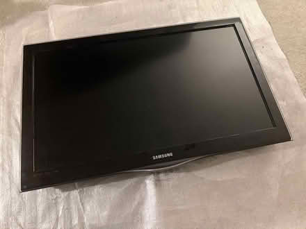 Photo of free 37â tv (Liverpool L16) #1