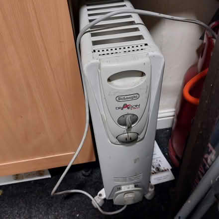 Photo of free Oil Heater (SY13 Whitchurch) #1