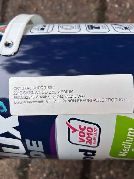 Photo of free tin of turquoise interior wood/metal paint (Sydenham SE26) #2